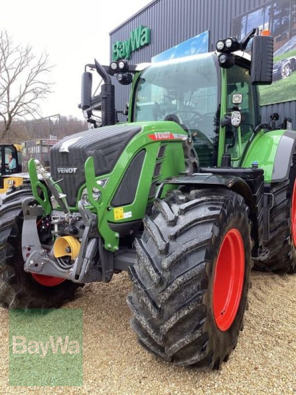 Traktor des Typs Fendt 724 VARIO GEN6 PROFI PLUS, Neumaschine in Nuertingen (Bild 2)