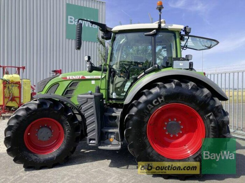 Traktor des Typs Fendt 724 VARIO GEN6 PROFI PLUS, Gebrauchtmaschine in Giebelstadt (Bild 2)