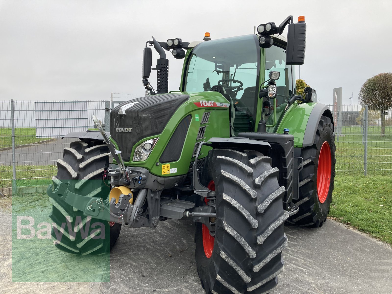 Traktor a típus Fendt 724 Vario Gen6 Profi Plus, Gebrauchtmaschine ekkor: Giebelstadt (Kép 3)