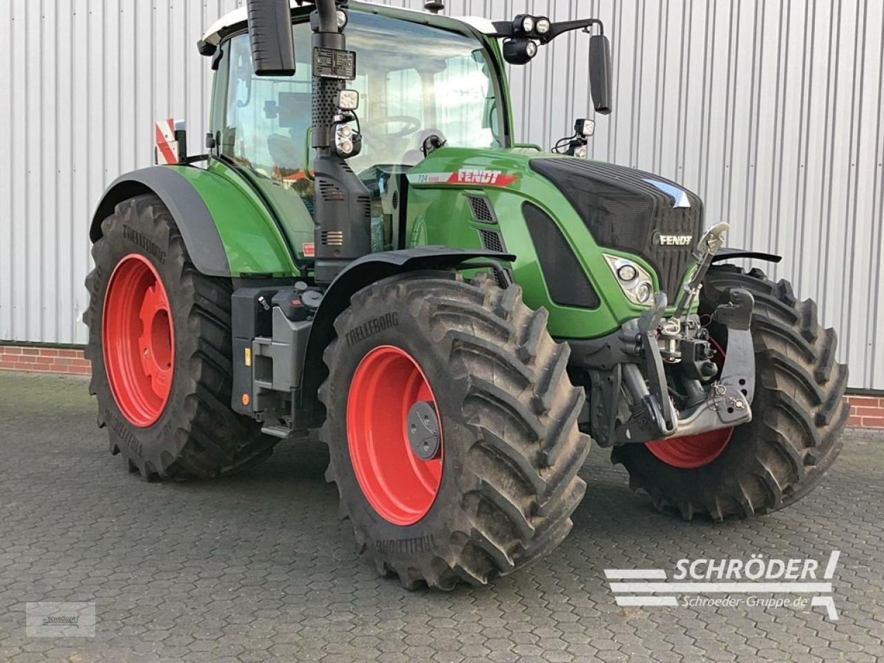 Traktor del tipo Fendt 724 VARIO GEN6 PROFI PLUS, Gebrauchtmaschine en Norden (Imagen 1)