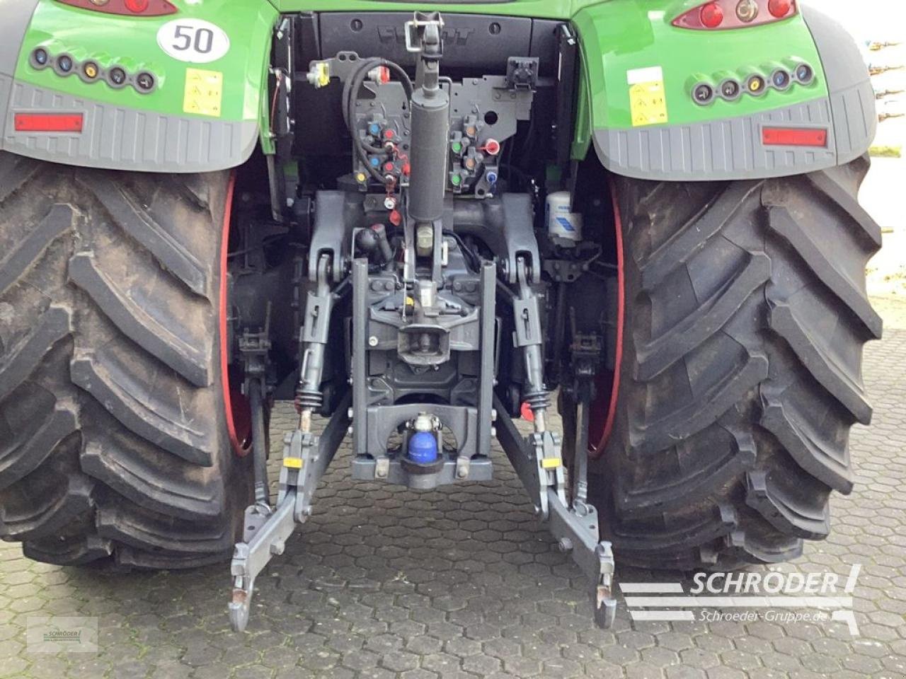 Traktor del tipo Fendt 724 VARIO GEN6 PROFI PLUS, Gebrauchtmaschine en Norden (Imagen 7)