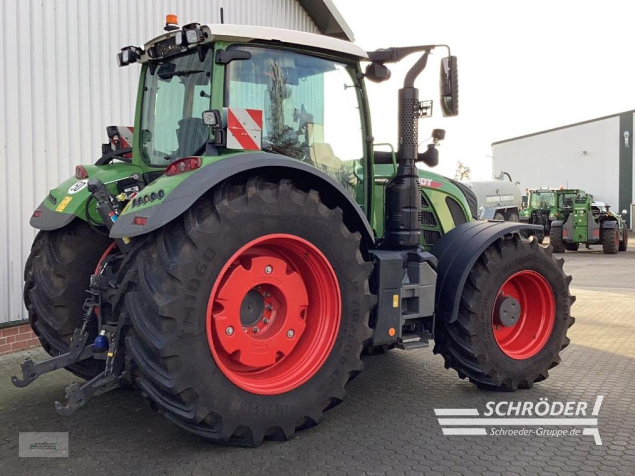 Traktor del tipo Fendt 724 VARIO GEN6 PROFI PLUS, Gebrauchtmaschine en Norden (Imagen 9)