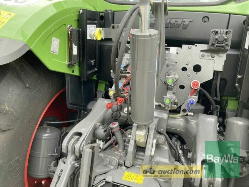 Traktor des Typs Fendt 724 VARIO GEN6 PROFI+SET. 2, Gebrauchtmaschine in Obertraubling (Bild 19)