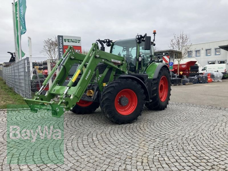 Traktor of the type Fendt 724 VARIO GEN6 PROFI+ SET2, Neumaschine in Langenau (Picture 1)