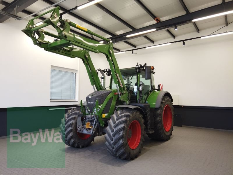 Traktor of the type Fendt 724 VARIO GEN6 Profi+ Sett. 2, Gebrauchtmaschine in Manching (Picture 9)