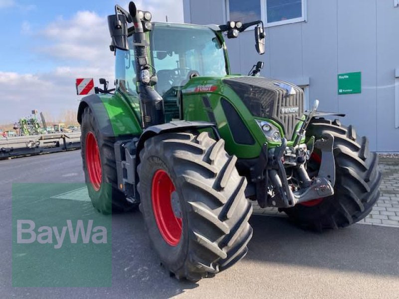 Traktor of the type Fendt 724 VARIO GEN6 PROFI+ SETT.2, Gebrauchtmaschine in Großweitzschen  (Picture 3)