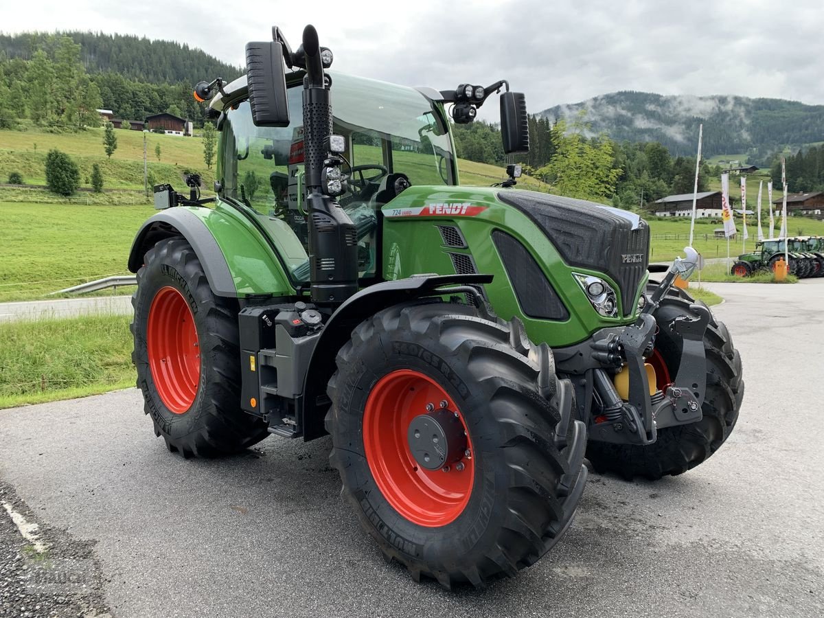 Traktor des Typs Fendt 724 Vario Gen6 Profi Setting 2, Neumaschine in Eben (Bild 4)