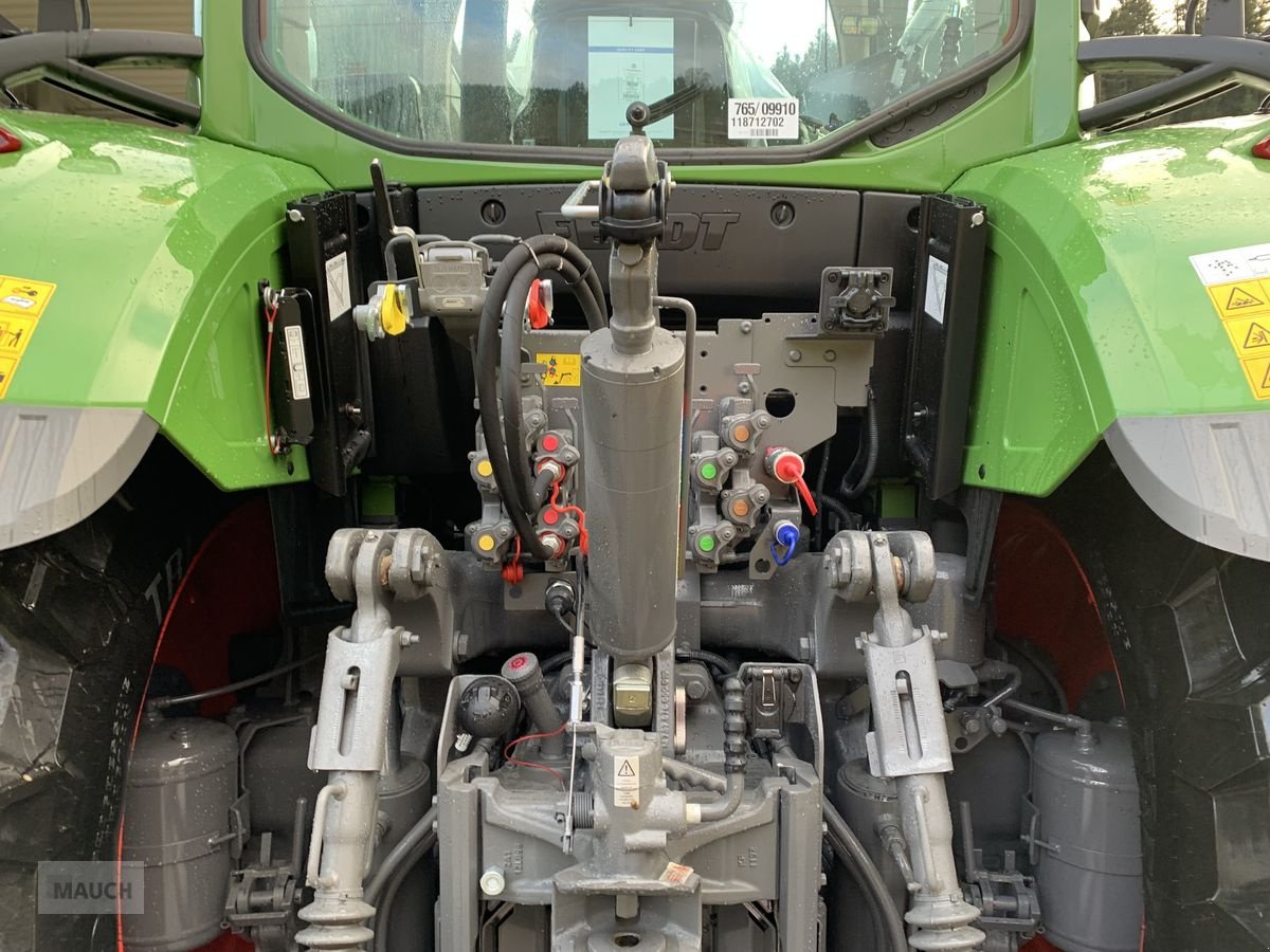 Traktor du type Fendt 724 Vario Gen6 Profi Setting 2, Neumaschine en Eben (Photo 8)