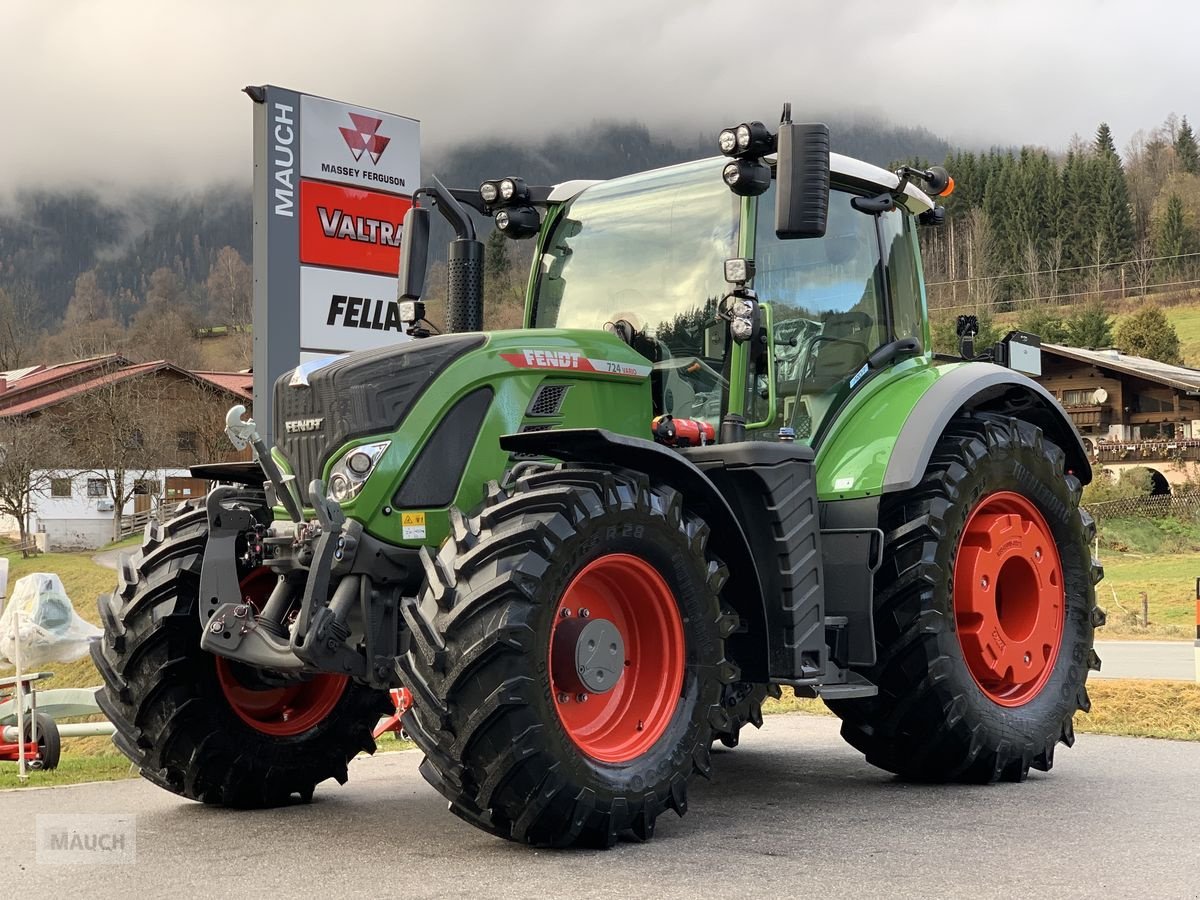 Traktor of the type Fendt 724 Vario Gen6 Profi Setting 2, Neumaschine in Eben (Picture 1)