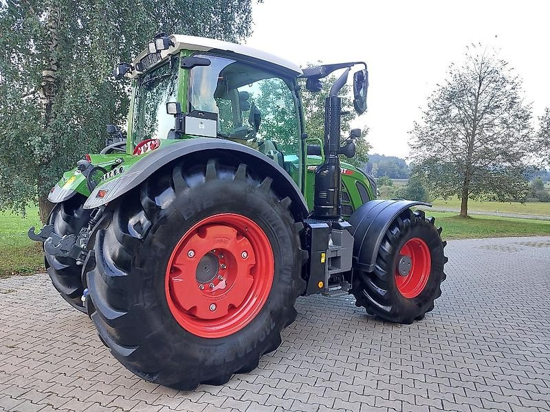 Traktor tip Fendt 724 Vario GEN6 Profi+ Setting2, Gebrauchtmaschine in Tirschenreuth (Poză 10)