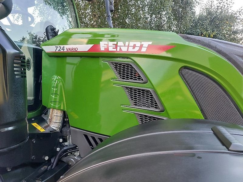 Traktor tip Fendt 724 Vario GEN6 Profi+ Setting2, Gebrauchtmaschine in Tirschenreuth (Poză 13)