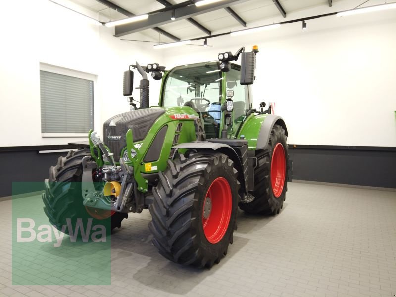 Traktor of the type Fendt 724 VARIO GEN6 PROFIPLUS Set.2, Gebrauchtmaschine in Manching (Picture 9)