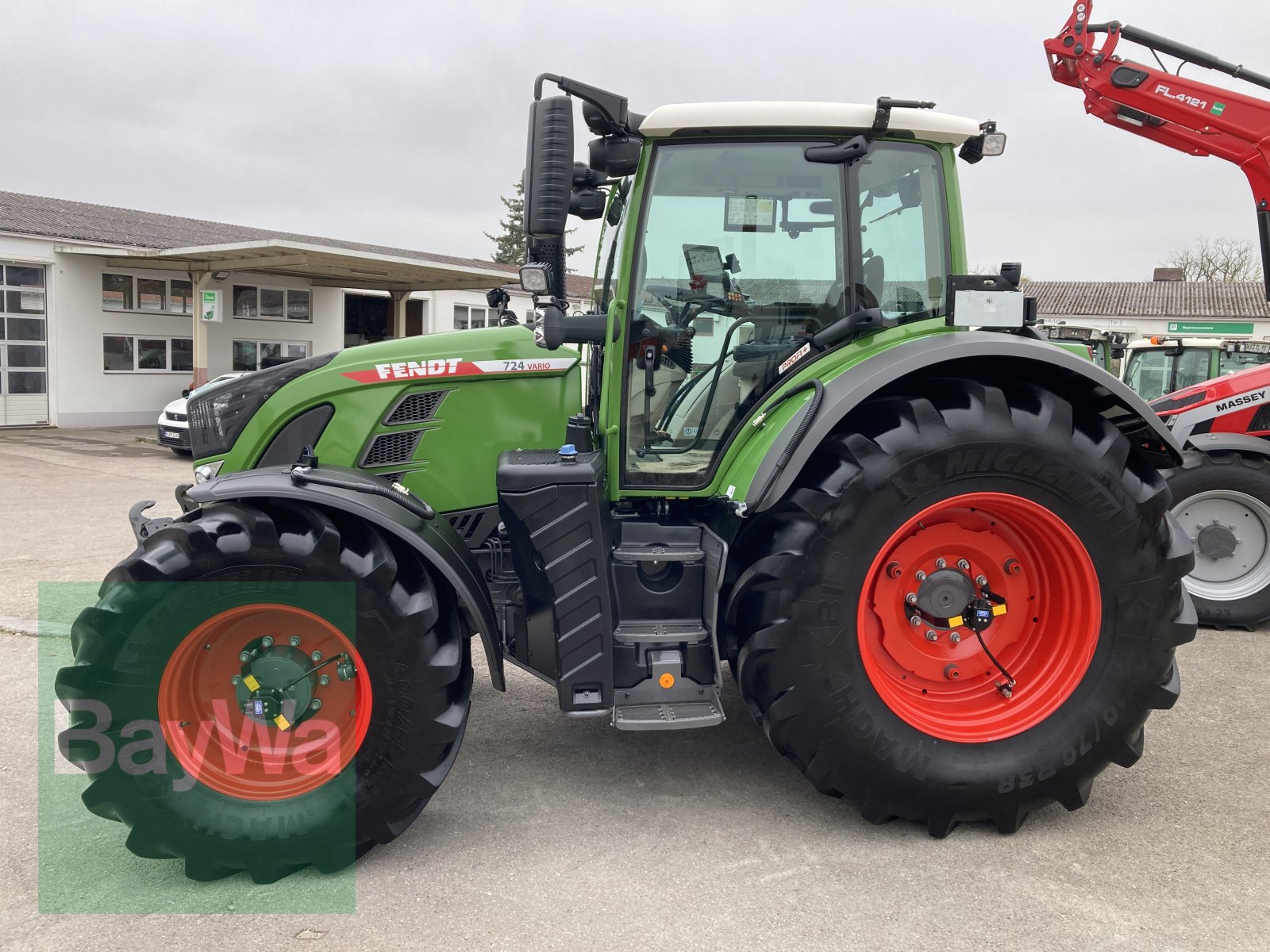 Traktor des Typs Fendt 724 Vario Gen6 ProfiPlus Setting 2 + PTG Reifendruckregelanlage, Gebrauchtmaschine in Dinkelsbühl (Bild 5)