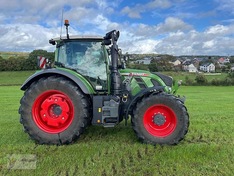 Traktor du type Fendt 724 Vario Gen6 Setting 2, Gebrauchtmaschine en Colmar-Berg (Photo 1)