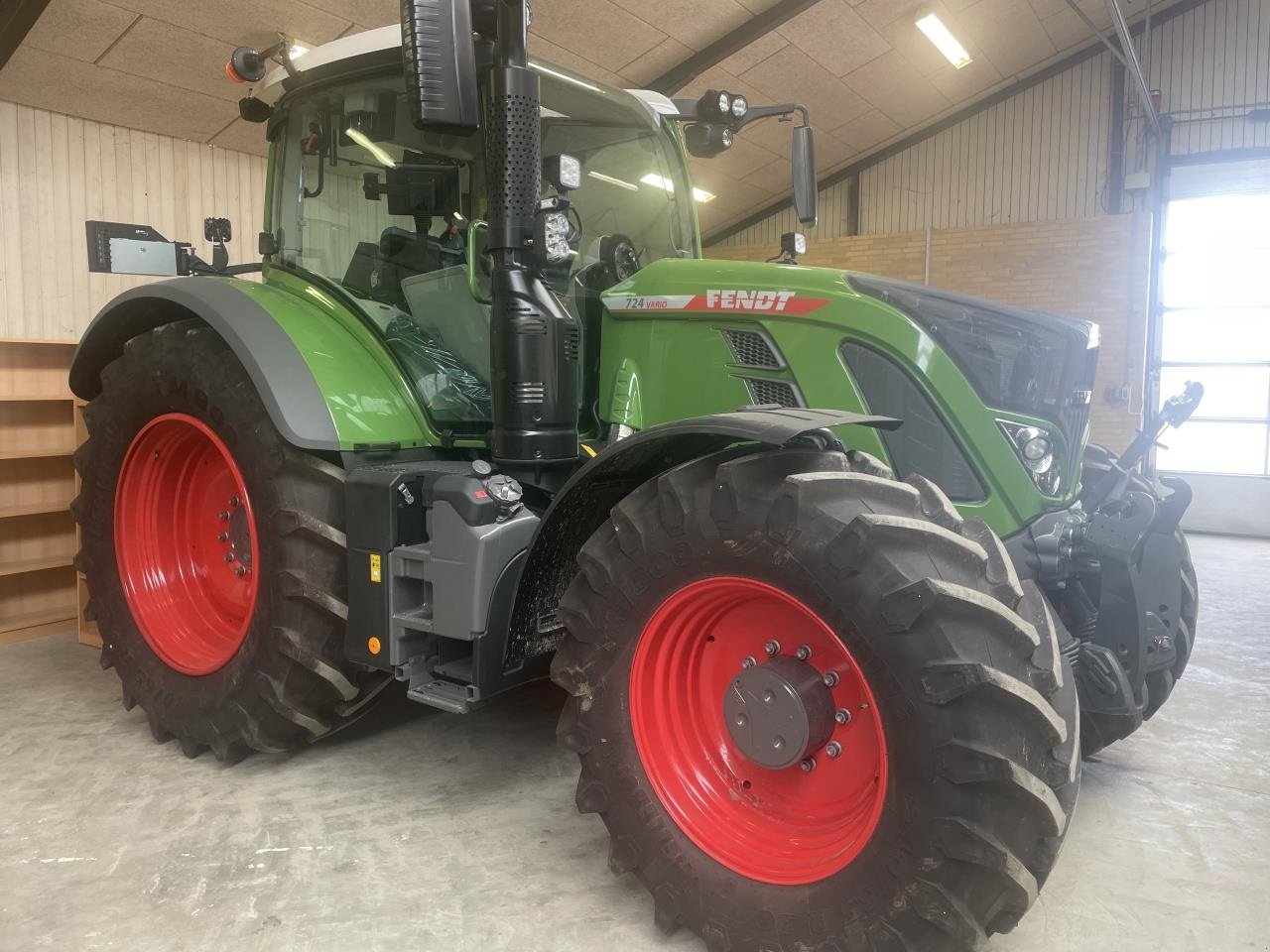 Traktor του τύπου Fendt 724 VARIO GEN6, Gebrauchtmaschine σε Grindsted (Φωτογραφία 1)