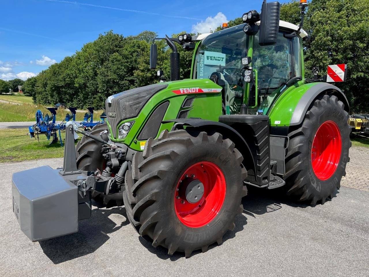 Traktor tip Fendt 724 VARIO GEN6, Gebrauchtmaschine in Suldrup (Poză 2)