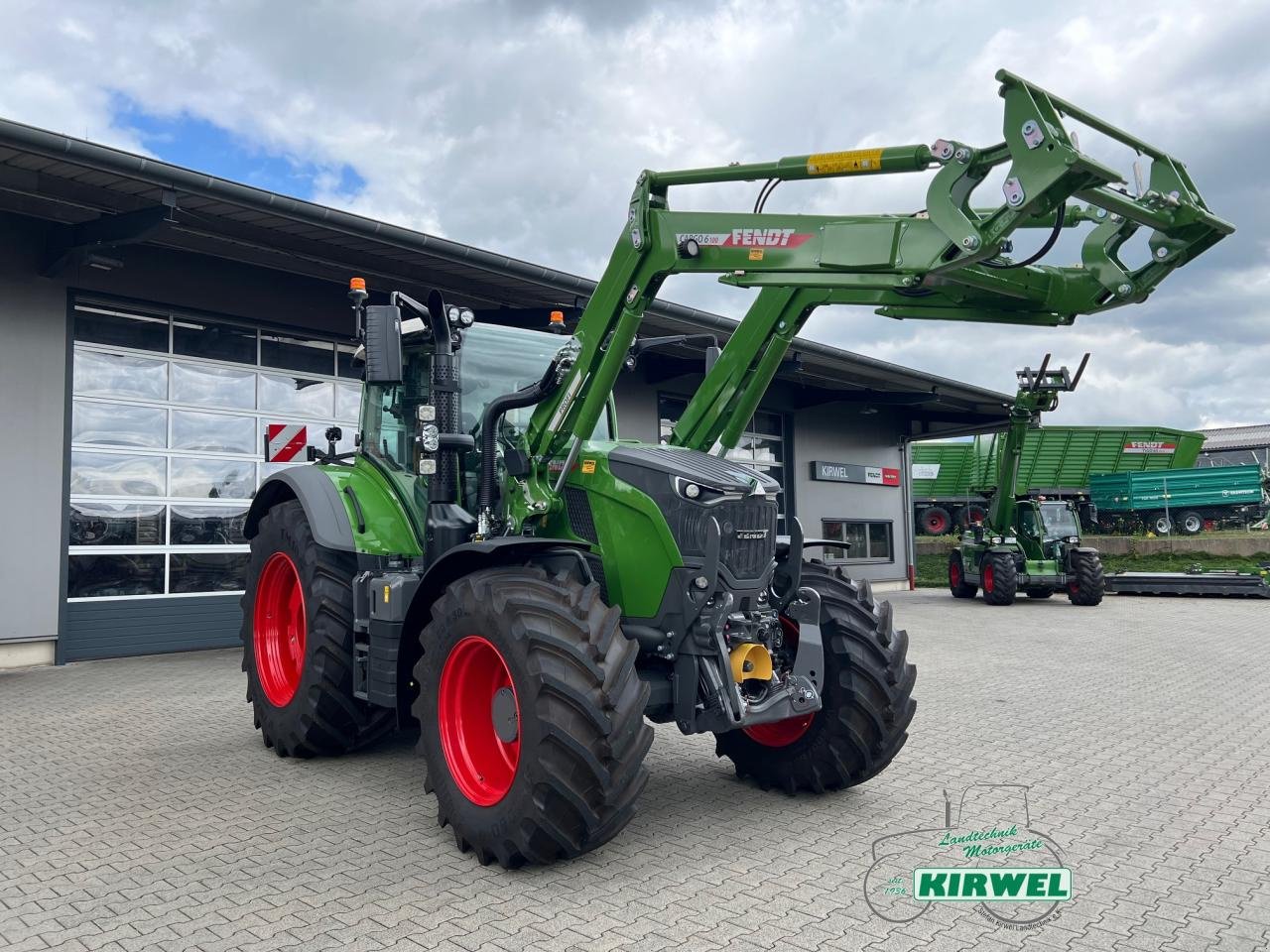 Traktor του τύπου Fendt 724 Vario Gen7, Neumaschine σε Blankenheim (Φωτογραφία 1)