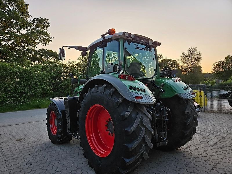 Traktor του τύπου Fendt 724 Vario mit Topcon RTK Lenksystem, Gebrauchtmaschine σε Honigsee (Φωτογραφία 8)