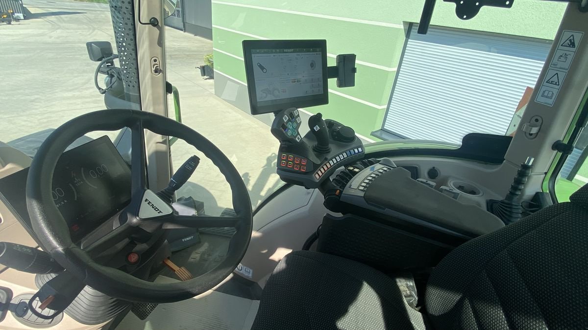 Traktor tip Fendt 724 Vario Profi+, Gebrauchtmaschine in Hürm (Poză 12)