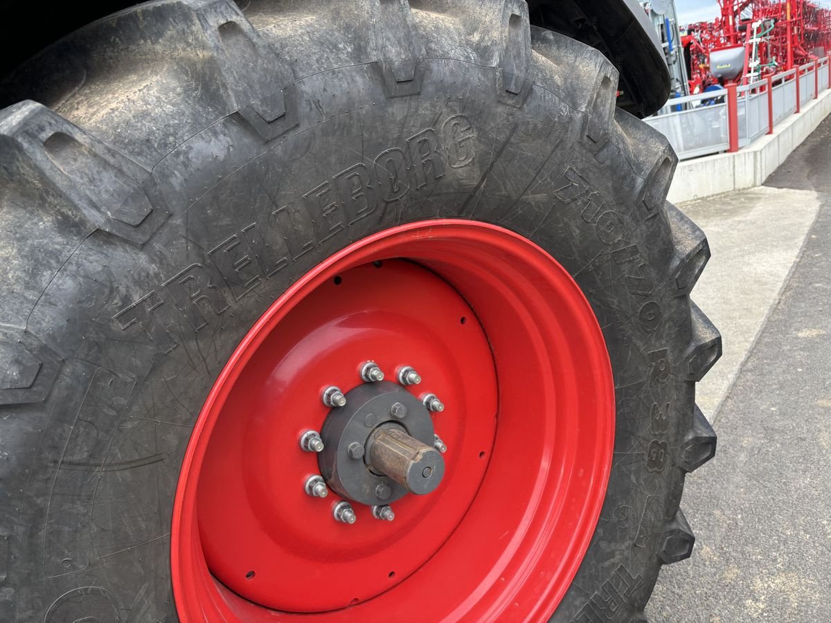 Traktor van het type Fendt 724 Vario Profi+, Vorführmaschine in Starrein (Foto 16)