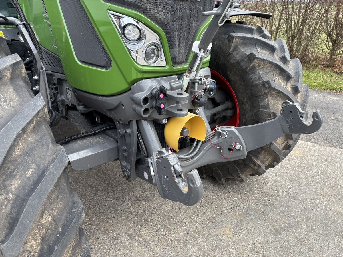 Traktor van het type Fendt 724 Vario Profi+, Vorführmaschine in Starrein (Foto 11)