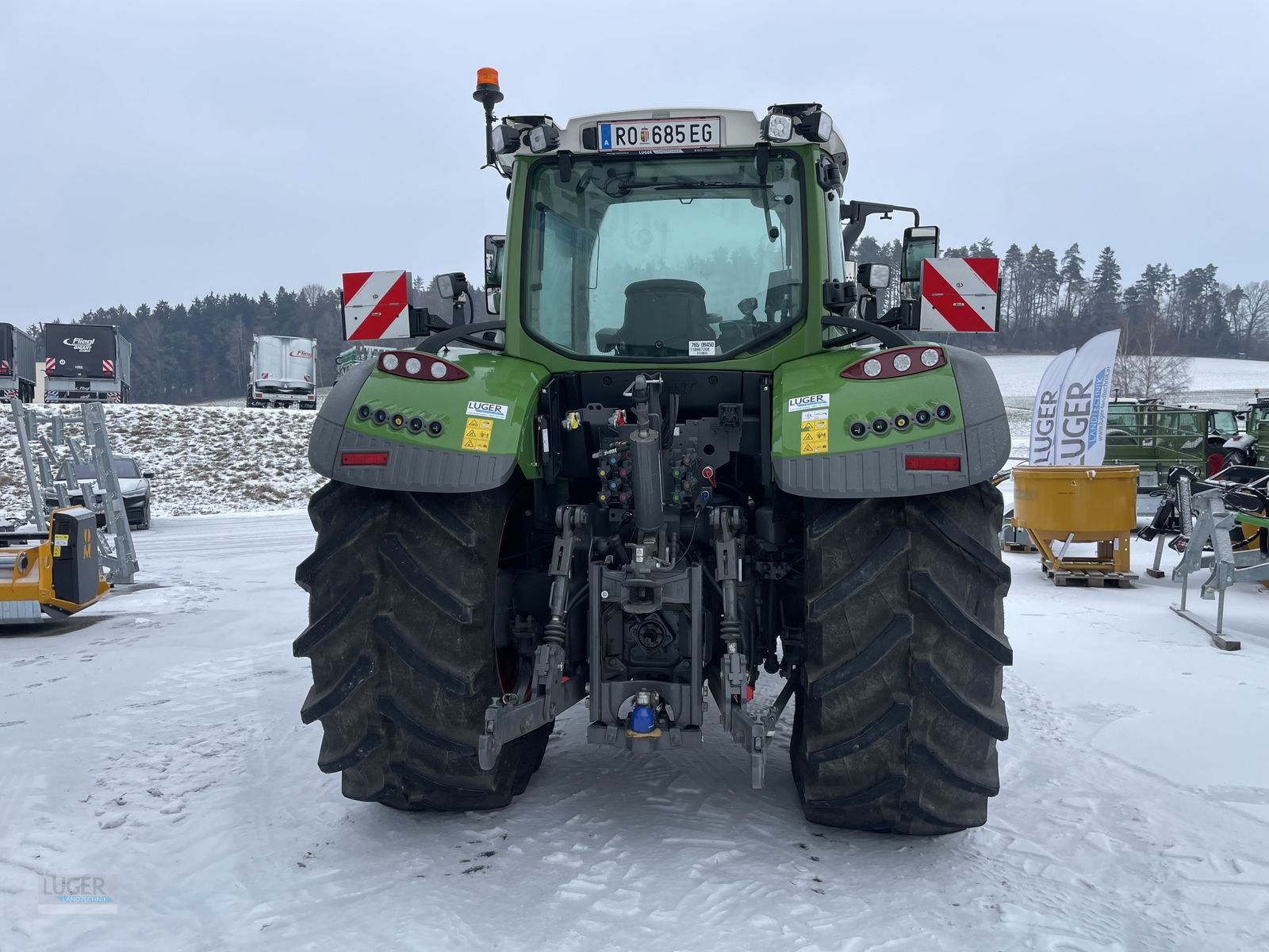 Traktor des Typs Fendt 724 Vario Profi+, Vorführmaschine in Niederkappel (Bild 4)