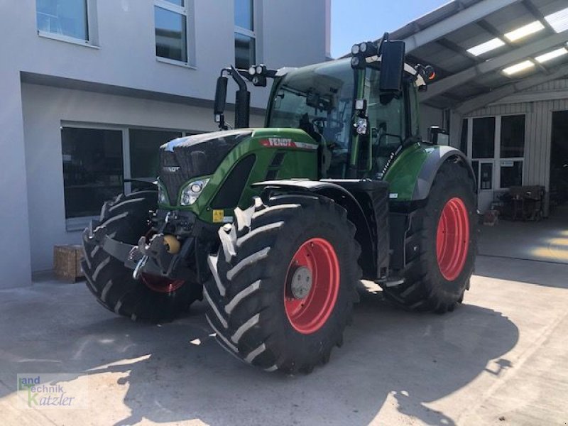 Traktor Türe ait Fendt 724 Vario Profi+, Neumaschine içinde Deutsch-Wagram (resim 1)