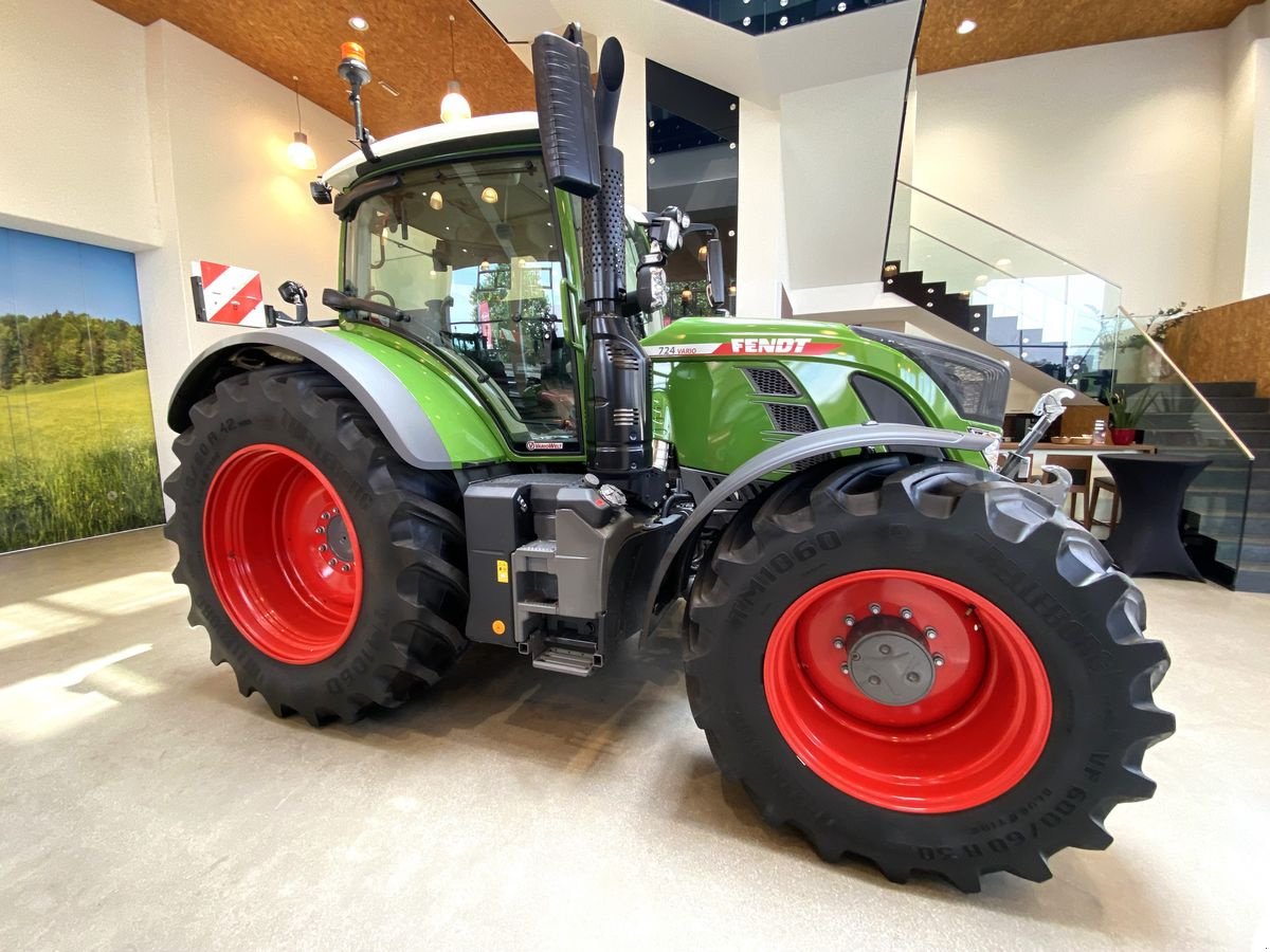 Traktor Türe ait Fendt 724 Vario Profi+, Vorführmaschine içinde Wallern (resim 4)