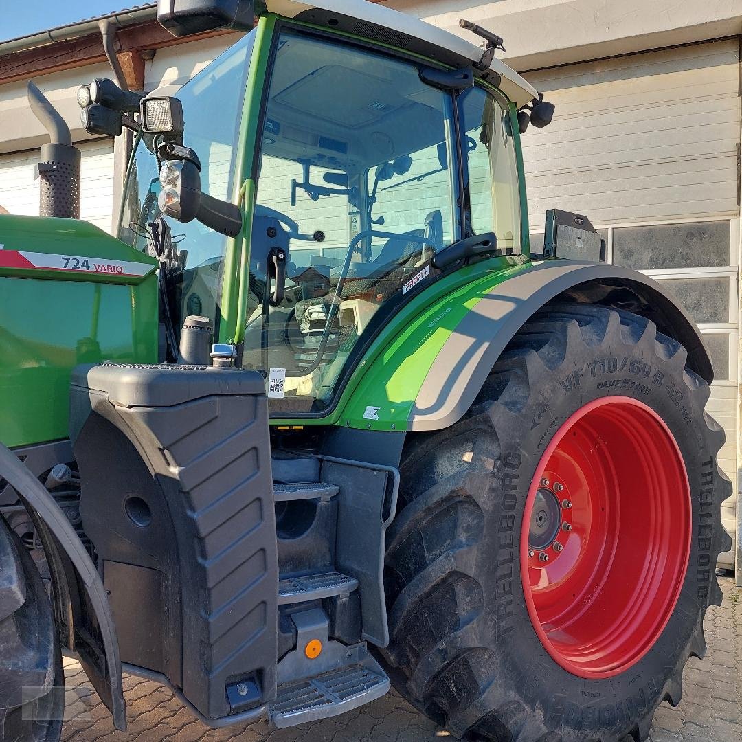 Traktor του τύπου Fendt 724 Vario Profi Plus GEN6 Sett.2, Gebrauchtmaschine σε Kleinlangheim - Atzhausen (Φωτογραφία 4)