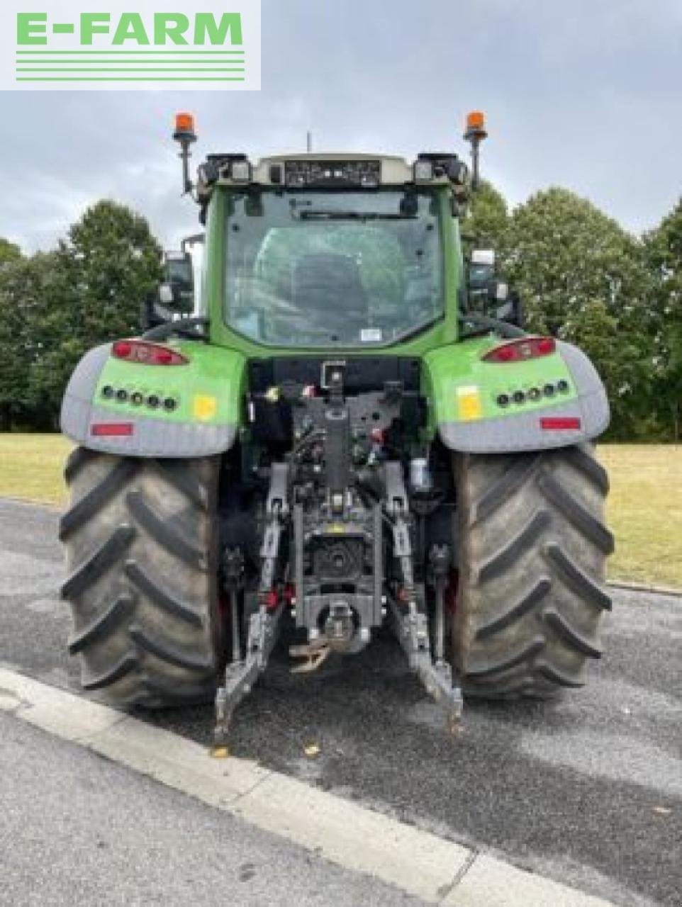 Traktor a típus Fendt 724 vario profi plus, Gebrauchtmaschine ekkor: MONFERRAN (Kép 3)