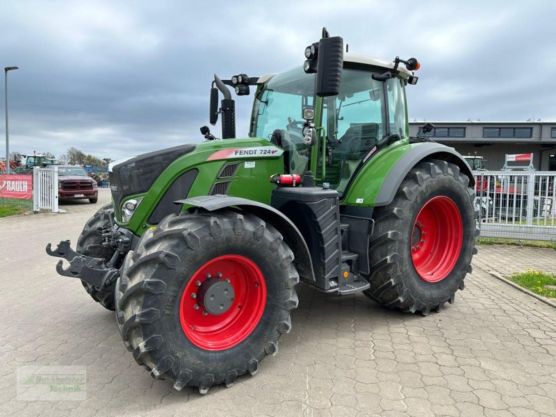 Traktor типа Fendt 724 Vario Profi Plus, Gebrauchtmaschine в Coppenbruegge