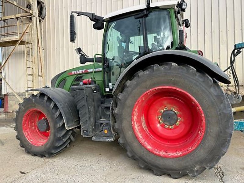 Traktor типа Fendt 724 VARIO PROFI + SETTING 2, Gebrauchtmaschine в Monferran-Savès (Фотография 3)