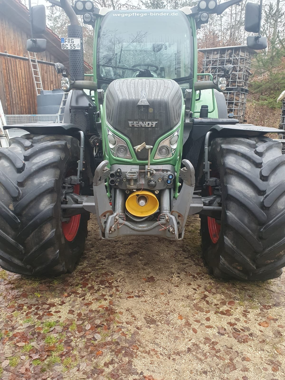 Traktor des Typs Fendt 724 Vario Profi, Gebrauchtmaschine in Zenting (Bild 2)