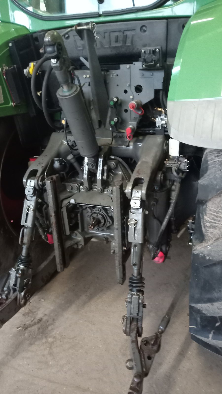 Traktor Türe ait Fendt 724 Vario Profi, Gebrauchtmaschine içinde Gundelfingen (resim 5)