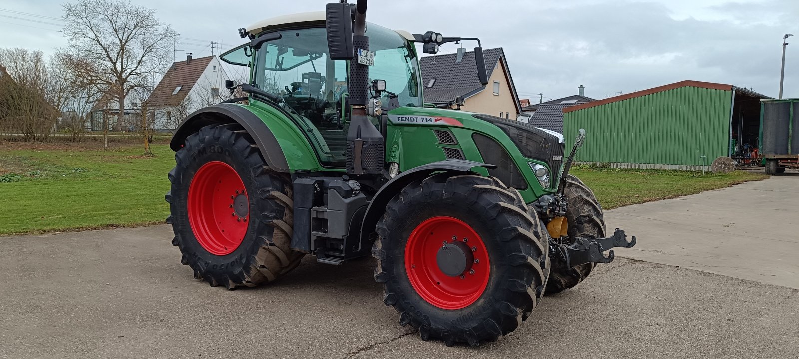 Traktor Türe ait Fendt 724 Vario Profi, Gebrauchtmaschine içinde Gundelfingen (resim 10)