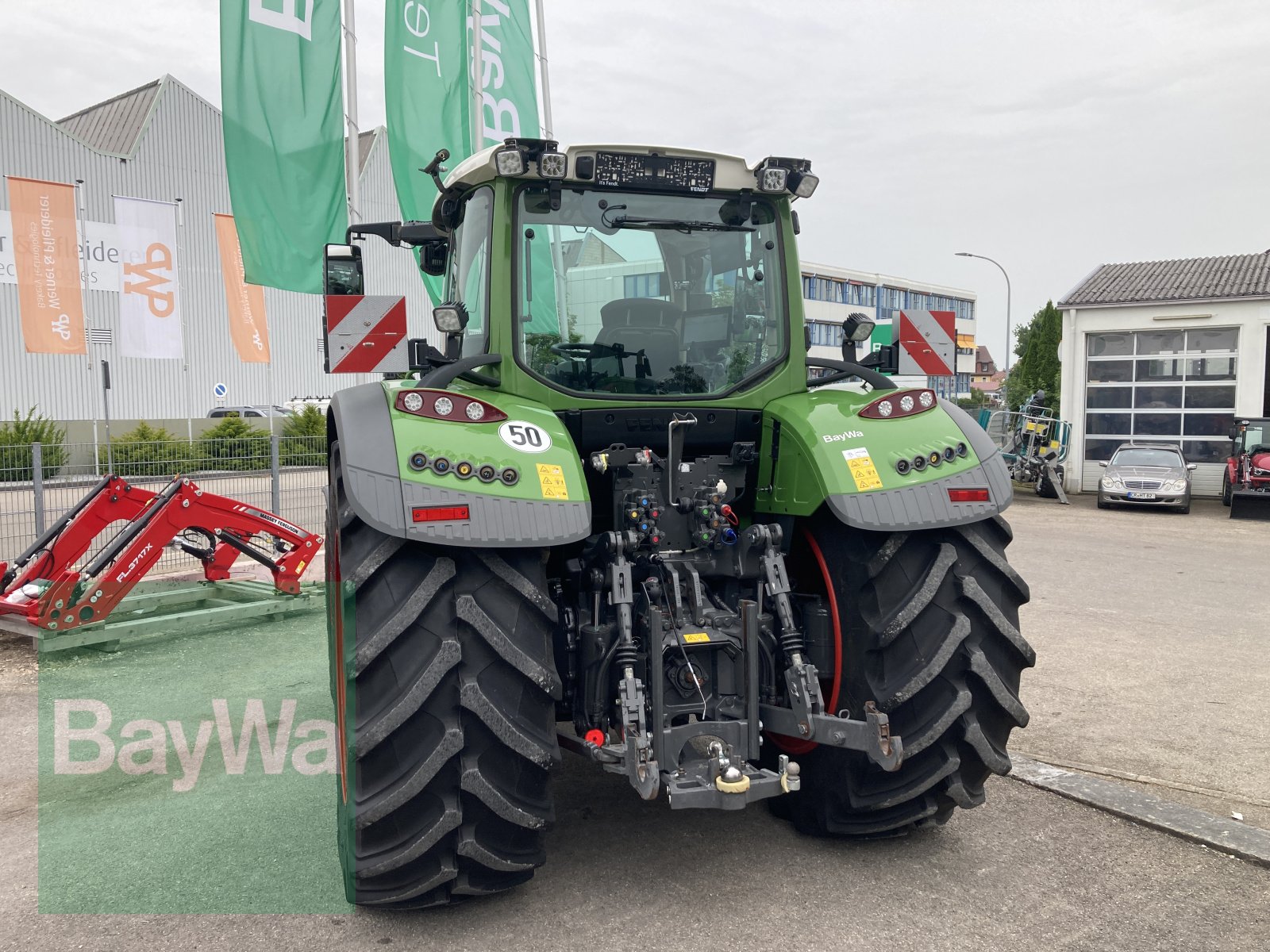 Traktor of the type Fendt 724 Vario ProfiPlus Gen 6 Setting 2 RTK, Gebrauchtmaschine in Dinkelsbühl (Picture 8)