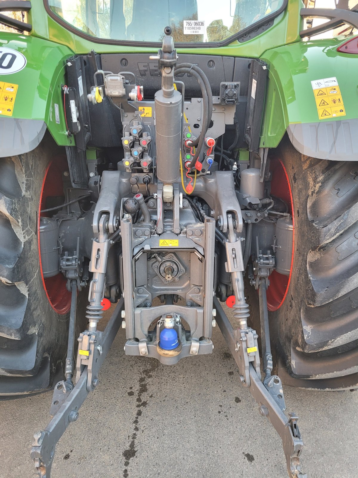 Traktor typu Fendt 724 Vario ProfiPlus RTK SectionControl Frontlader, Gebrauchtmaschine v Bobingen (Obrázek 9)