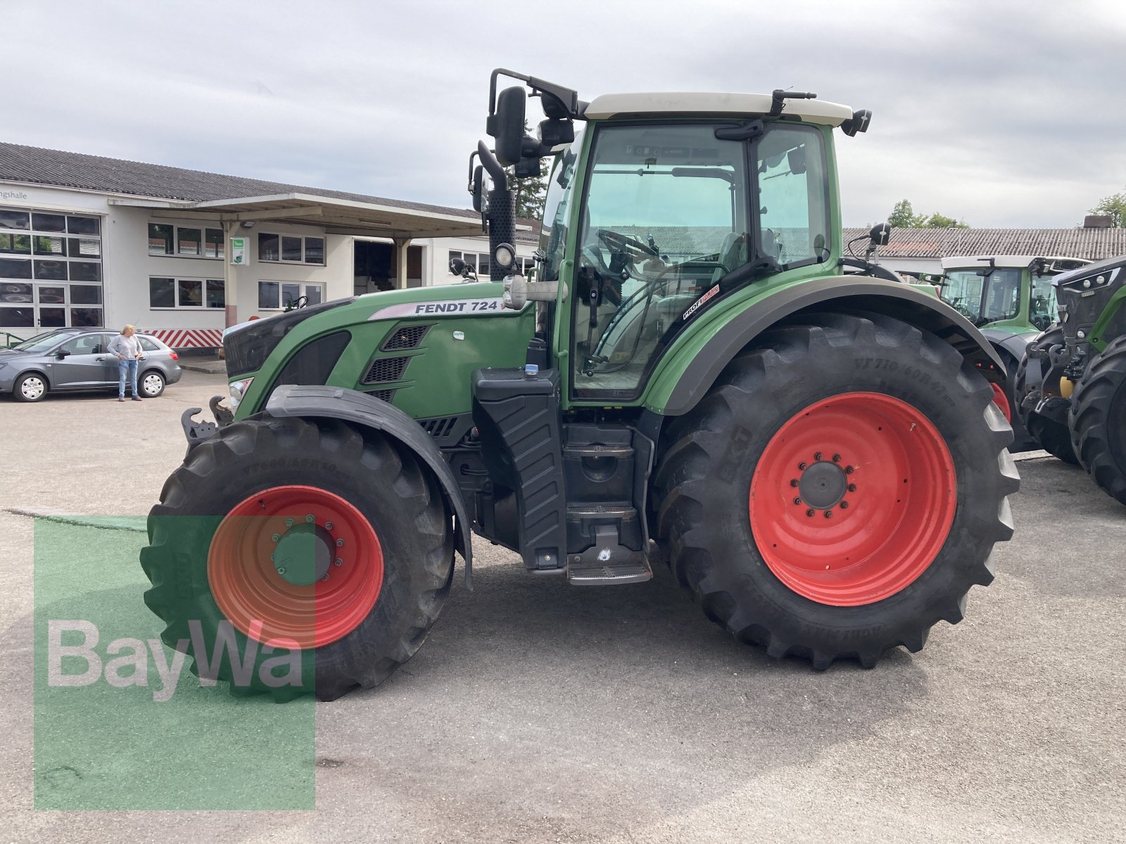 Traktor of the type Fendt 724 Vario ProfiPlus SCR *Motor überholt*, Gebrauchtmaschine in Dinkelsbühl (Picture 5)