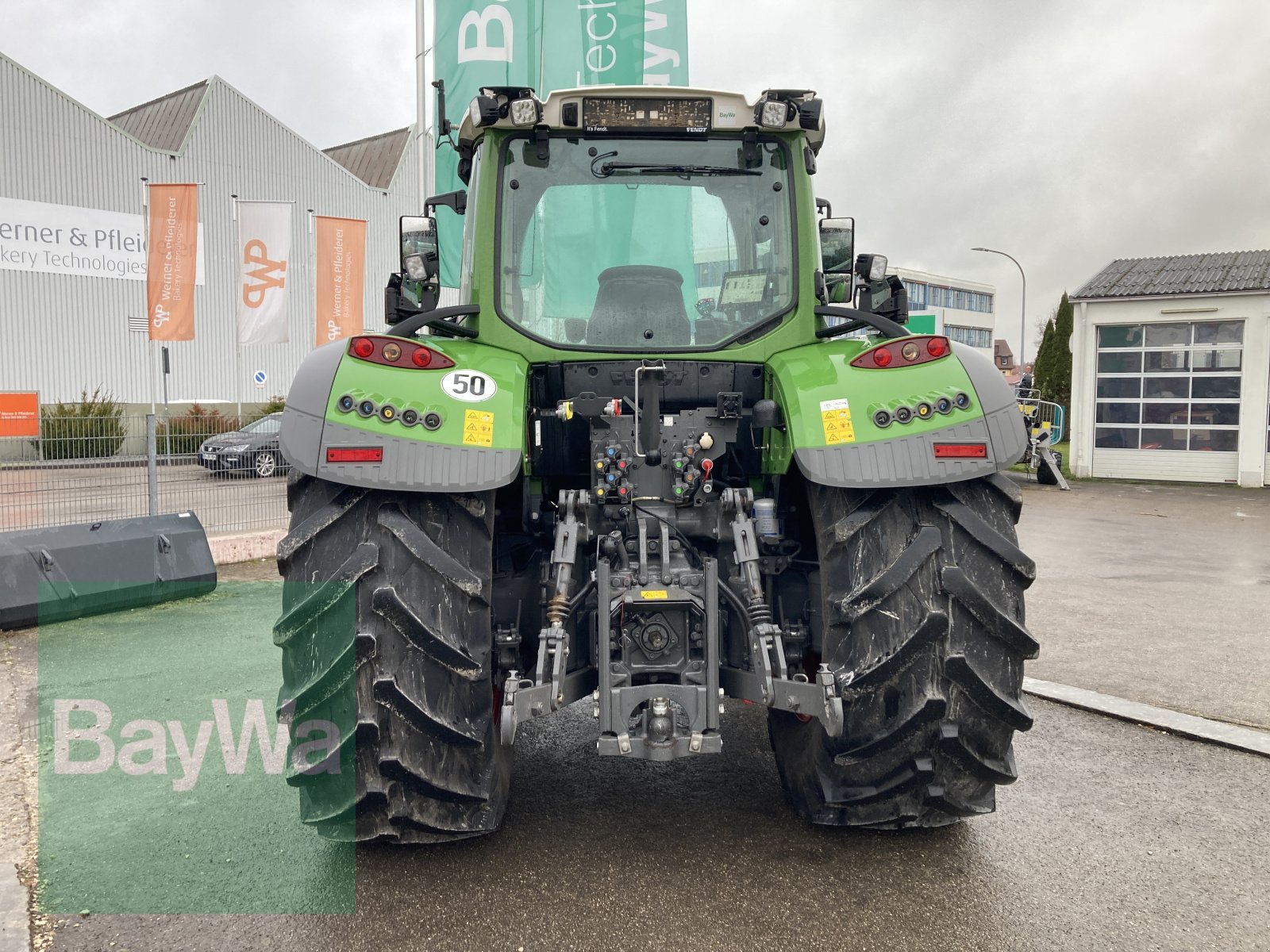 Traktor des Typs Fendt 724 Vario ProfiPlus Setting 2 Gen3 Reifendruckreglanlage, Gebrauchtmaschine in Dinkelsbühl (Bild 8)