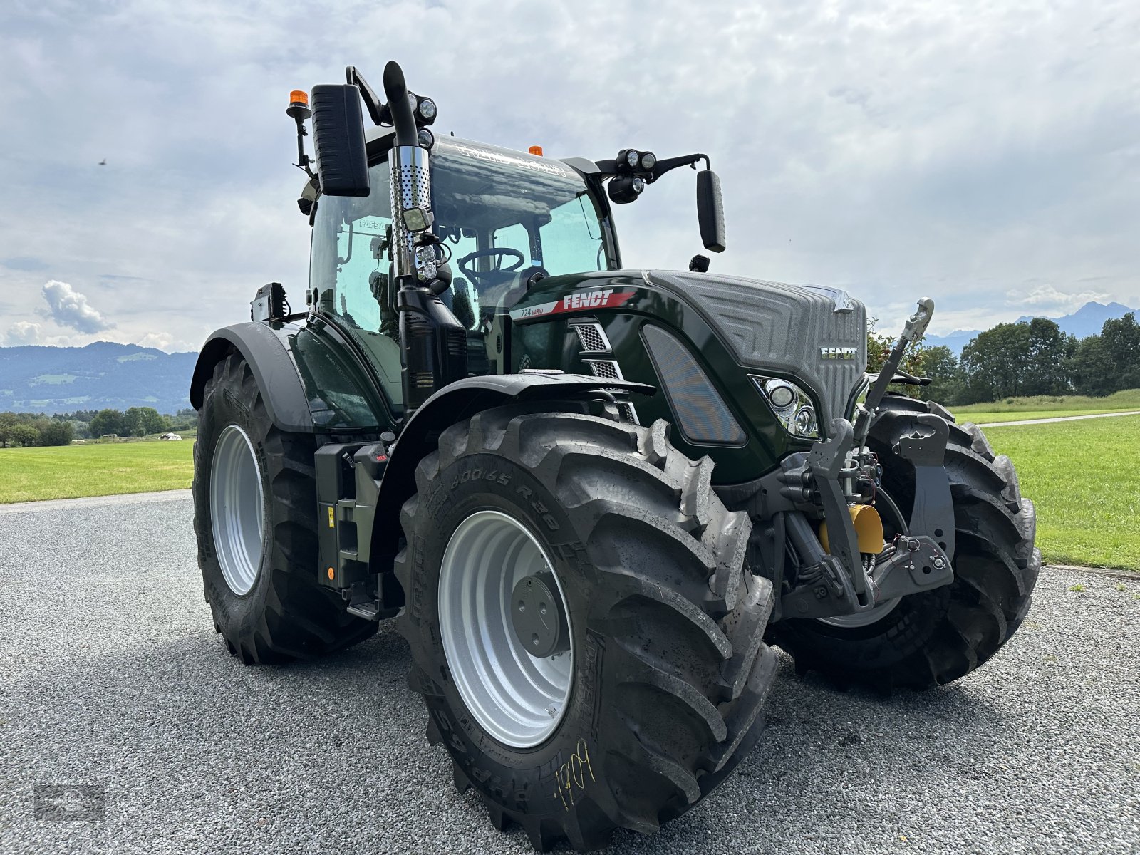 Traktor van het type Fendt 724 Vario ProfiPlus, Gebrauchtmaschine in Rankweil (Foto 5)