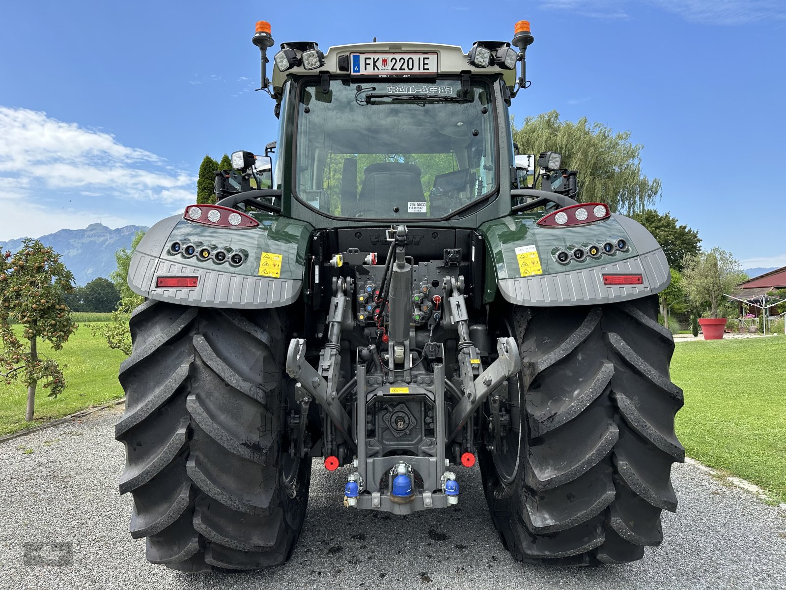 Traktor van het type Fendt 724 Vario ProfiPlus, Gebrauchtmaschine in Rankweil (Foto 12)