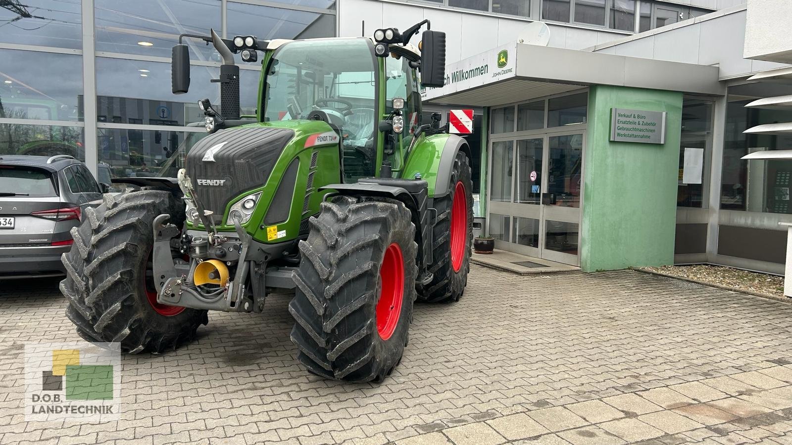 Traktor typu Fendt 724 Vario ProfiPlus, Gebrauchtmaschine w Regensburg (Zdjęcie 2)