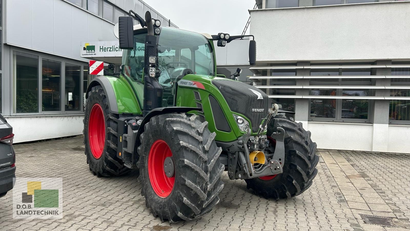 Traktor tip Fendt 724 Vario ProfiPlus, Gebrauchtmaschine in Regensburg (Poză 4)