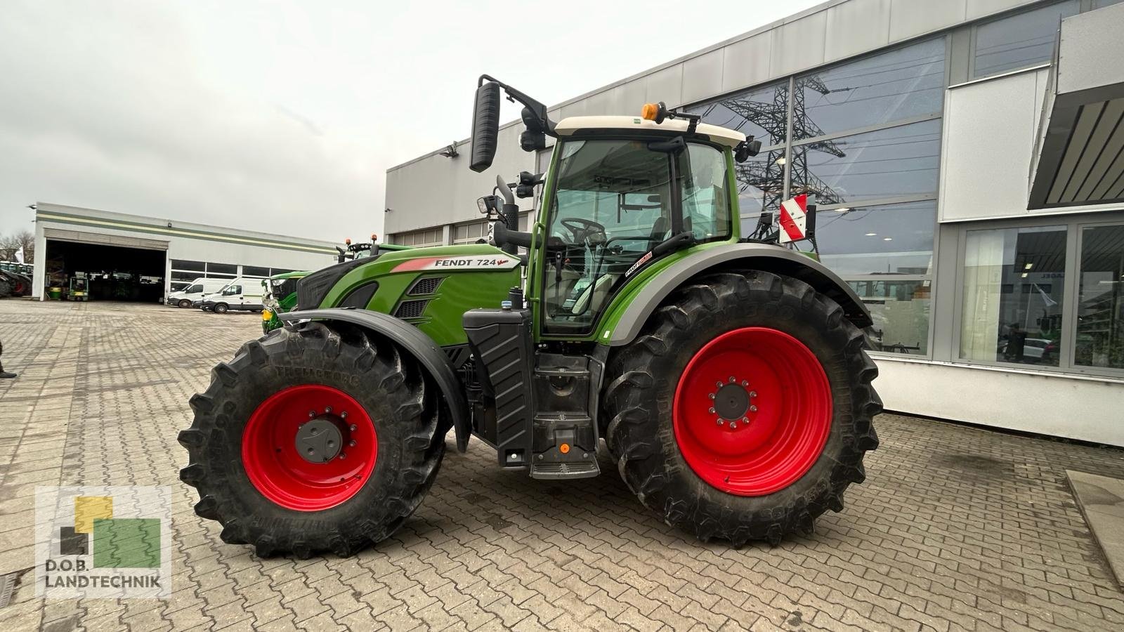 Traktor tipa Fendt 724 Vario ProfiPlus, Gebrauchtmaschine u Regensburg (Slika 10)