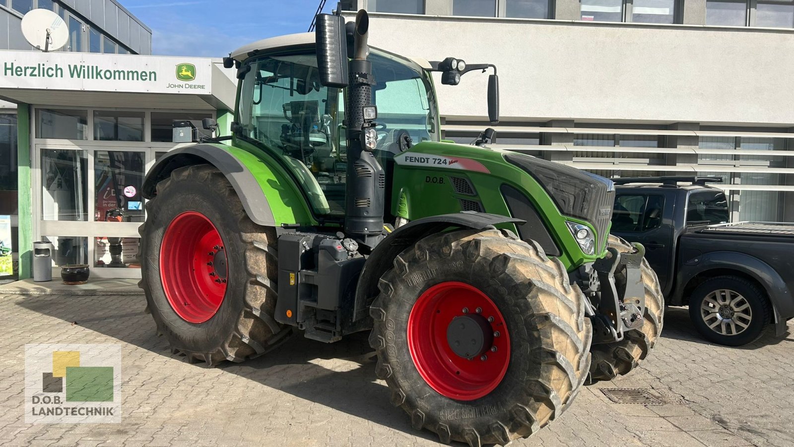 Traktor des Typs Fendt 724 Vario ProfiPlus, Gebrauchtmaschine in Regensburg (Bild 3)