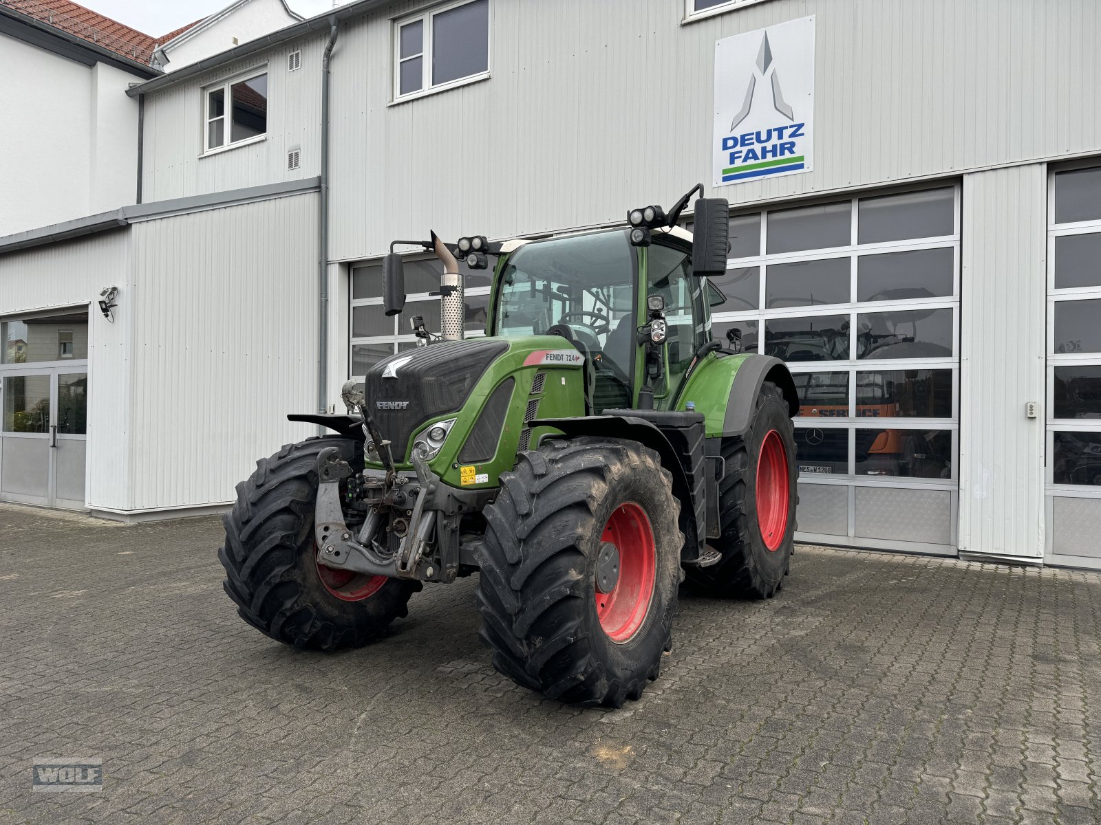 Traktor Türe ait Fendt 724 Vario ProfiPlus, Gebrauchtmaschine içinde Bad Neustadt a.d. Saale (resim 3)