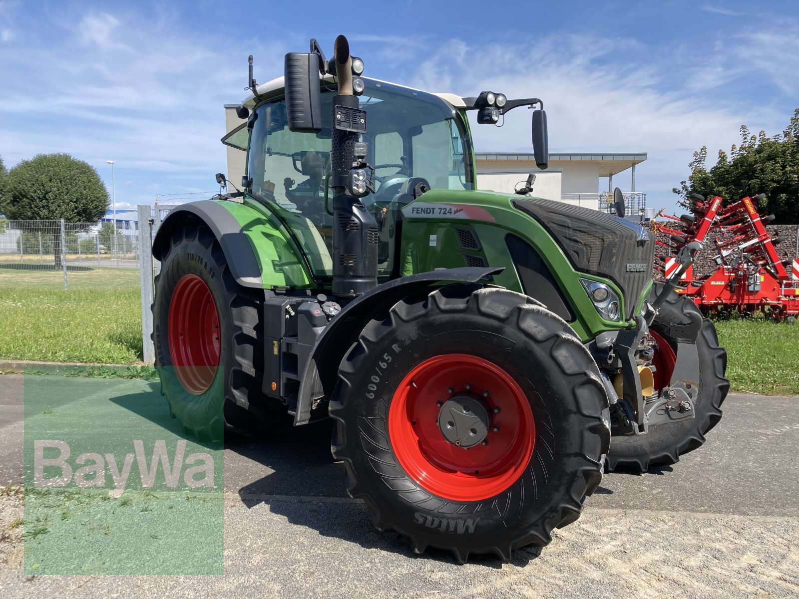 Traktor от тип Fendt 724 Vario ProfiPlus, Gebrauchtmaschine в Giebelstadt (Снимка 4)