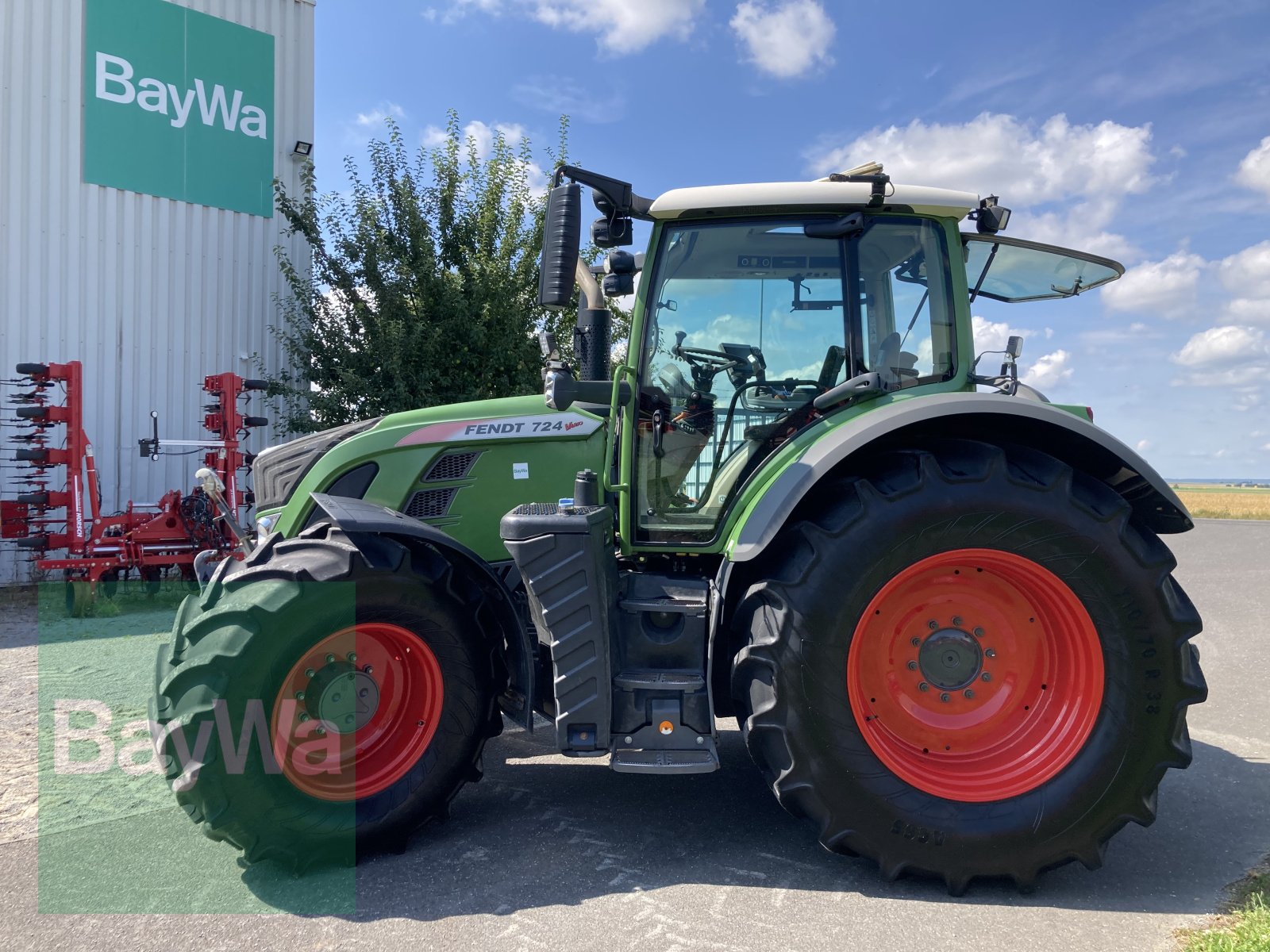 Traktor del tipo Fendt 724 Vario ProfiPlus, Gebrauchtmaschine In Giebelstadt (Immagine 7)