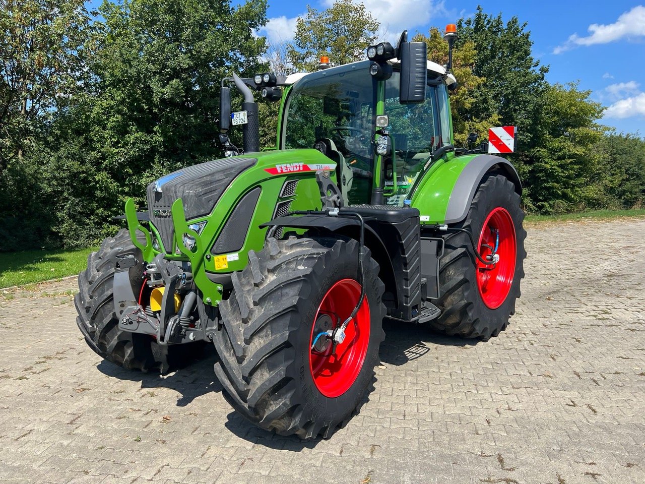 Traktor Türe ait Fendt 724 Vario ProfiPlus, Gebrauchtmaschine içinde Donaueschingen (resim 1)