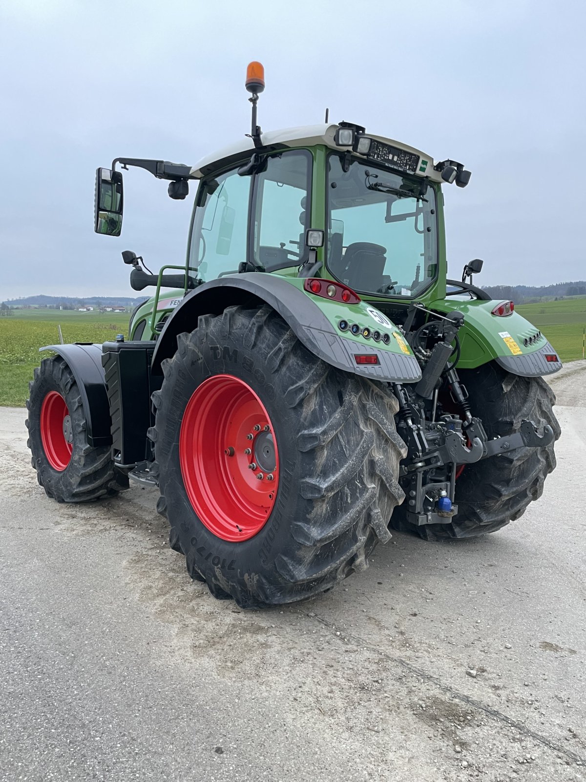 Traktor typu Fendt 724 Vario ProfiPlus, Gebrauchtmaschine v Tittmoning (Obrázek 3)